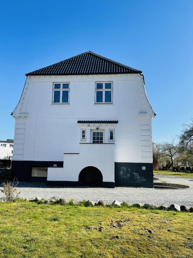 Aday - Central Charming Apartment With Terrace Aalborg Exterior photo